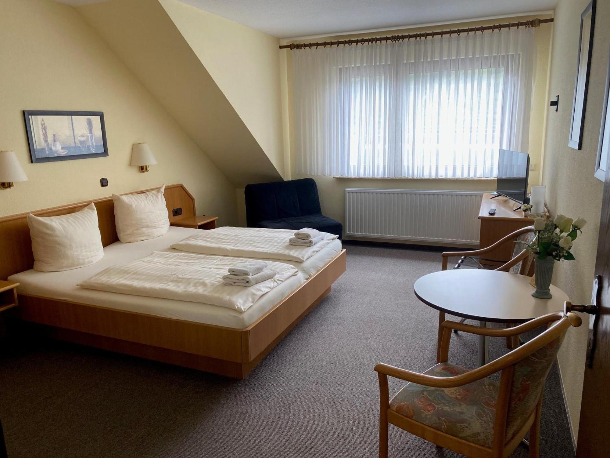 Hotel&Restaurant Krone Kestert Extérieur photo