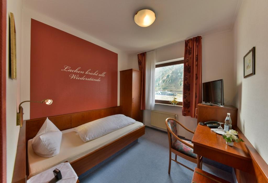 Hotel&Restaurant Krone Kestert Extérieur photo