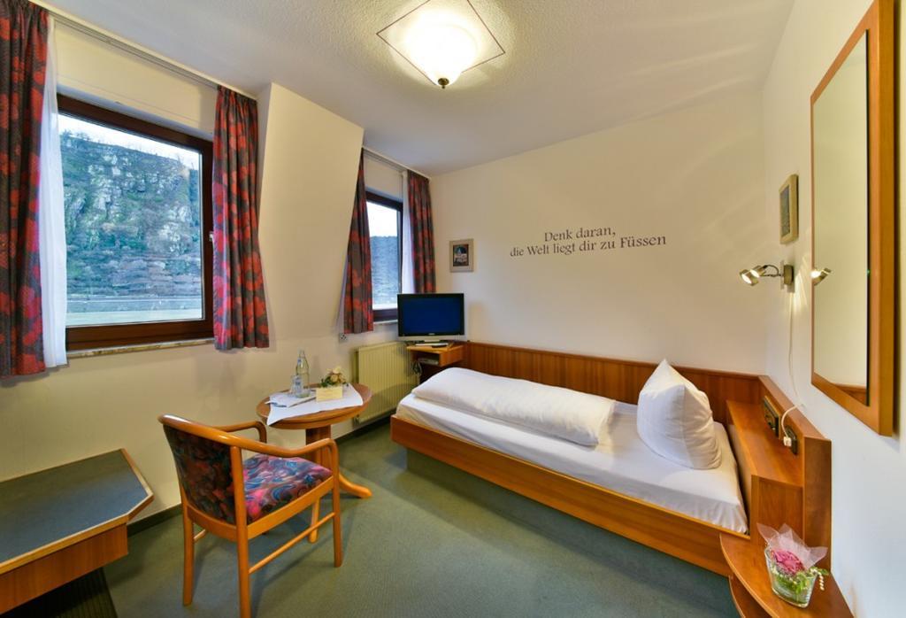 Hotel&Restaurant Krone Kestert Extérieur photo