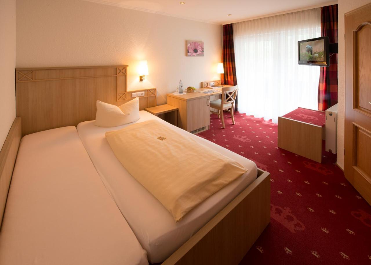 Hotel&Restaurant Krone Kestert Extérieur photo